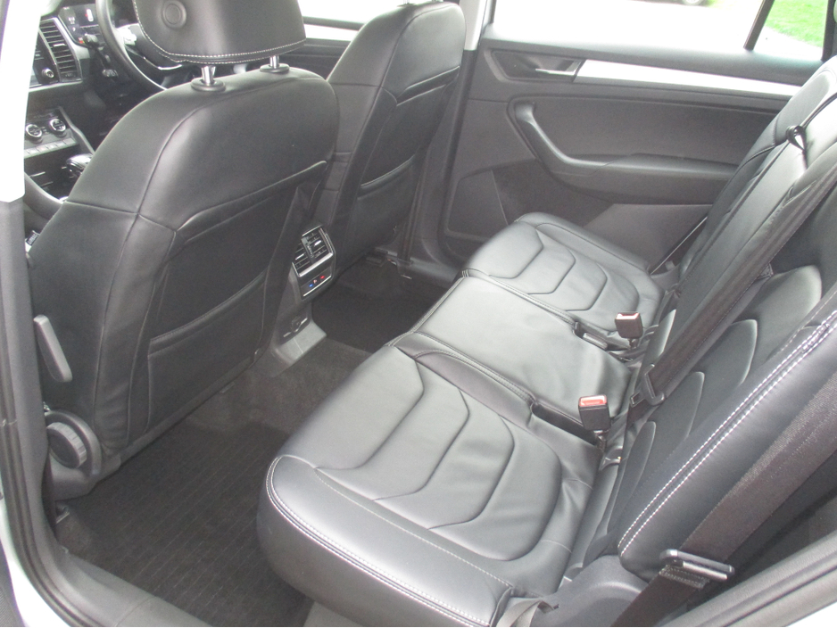 2023 Skoda Kodiaq - image 5