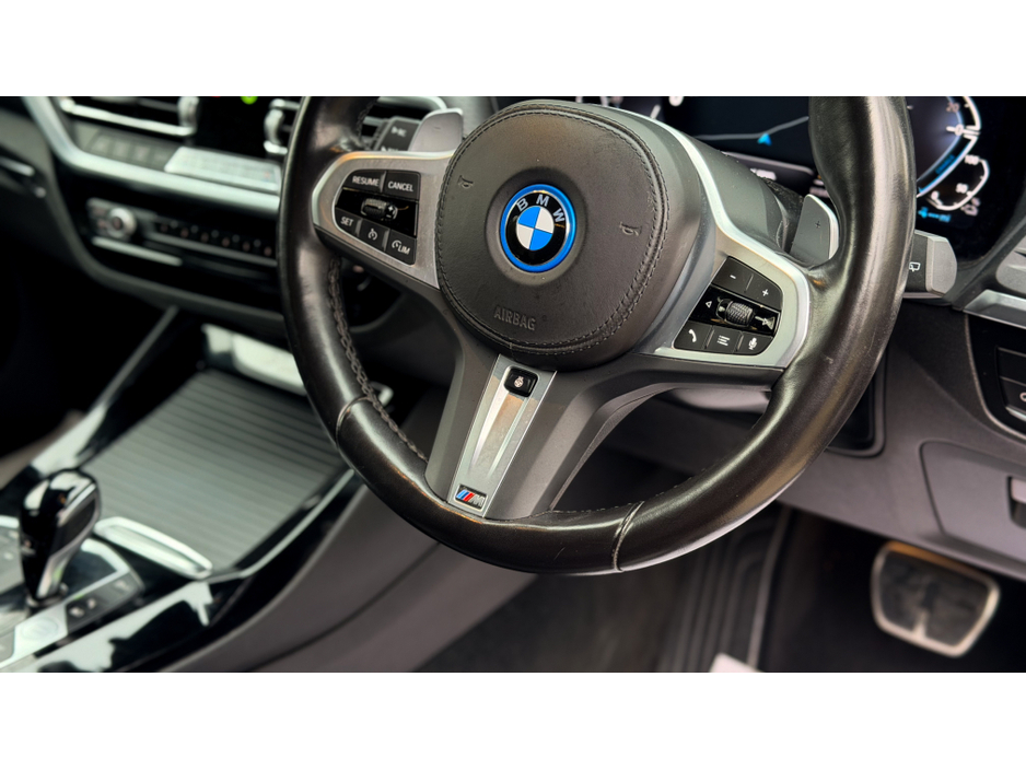 2021 BMW X3 - image 11