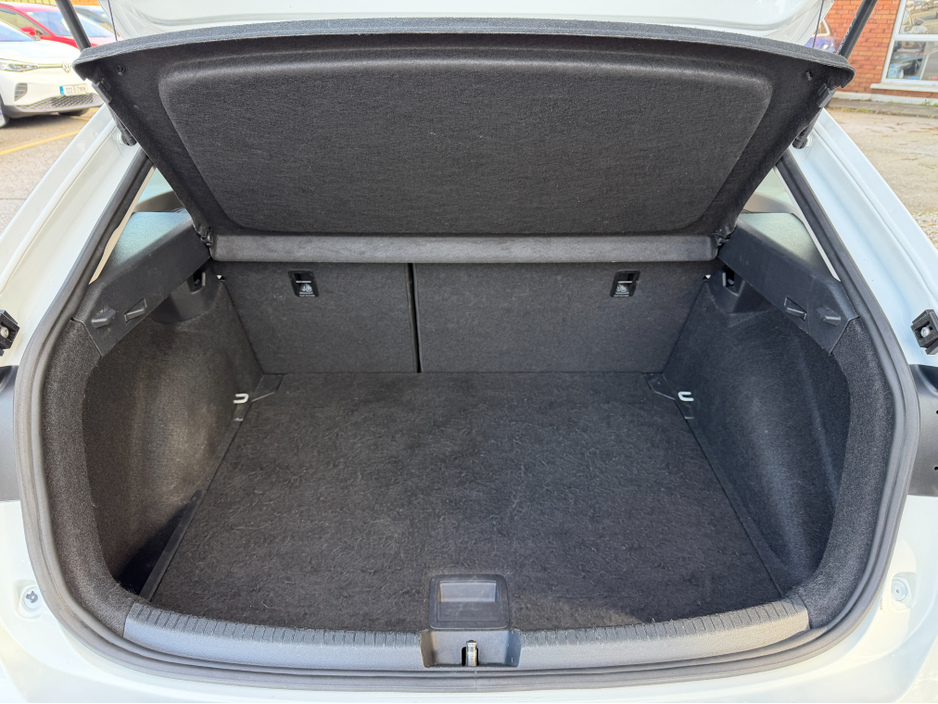 2023 Volkswagen Taigo - image 21