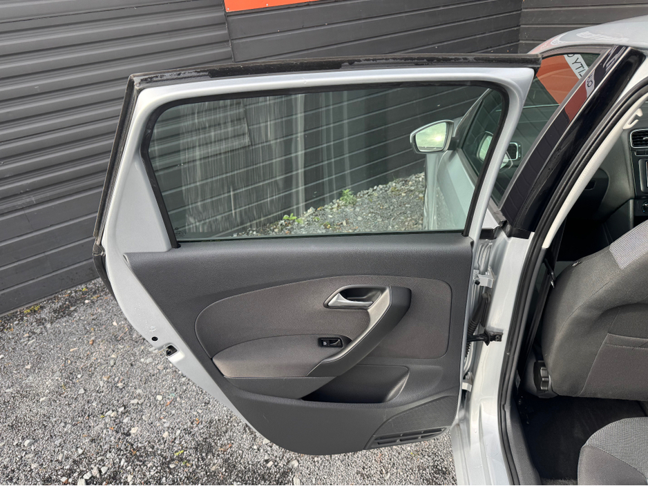 2012 Volkswagen Polo 1.2  AUTO 5DR TSi €8,495