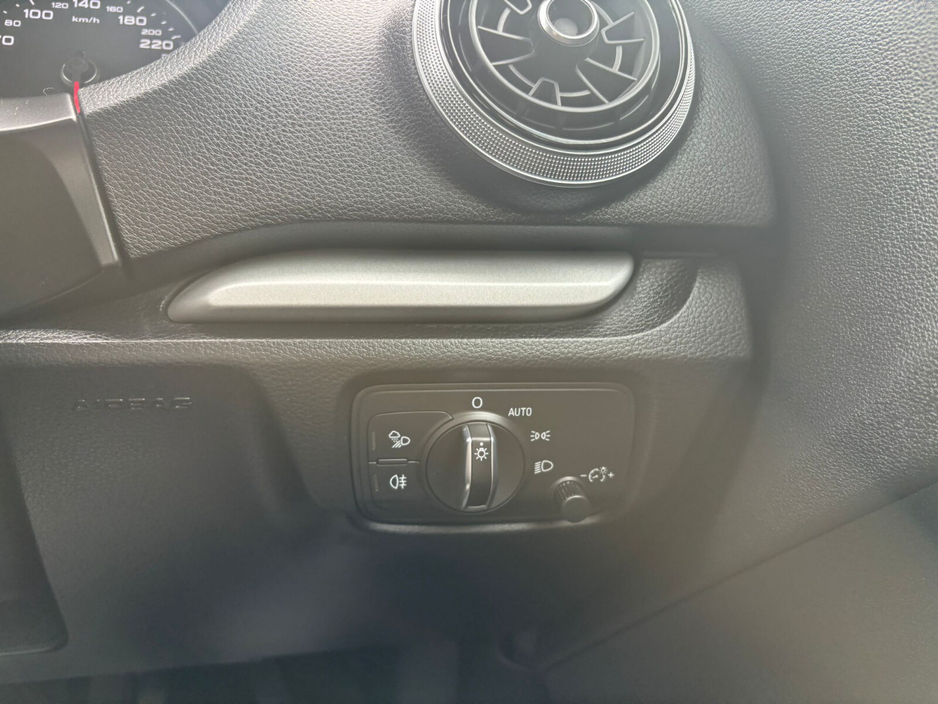 2017 Audi A3 - image 18