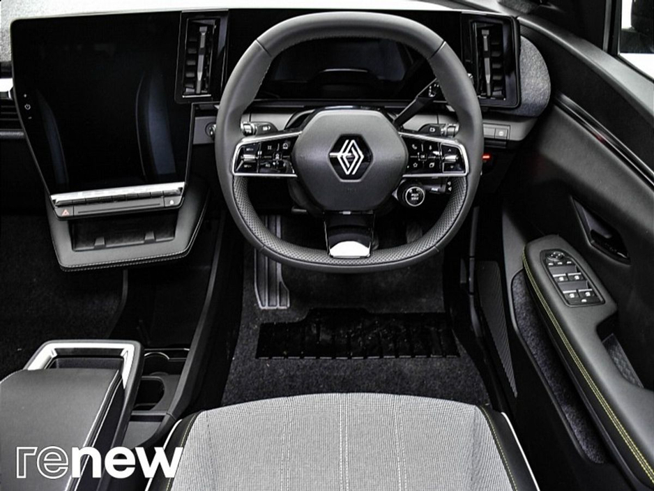 2024 Renault SCENIC E-TECH - image 31