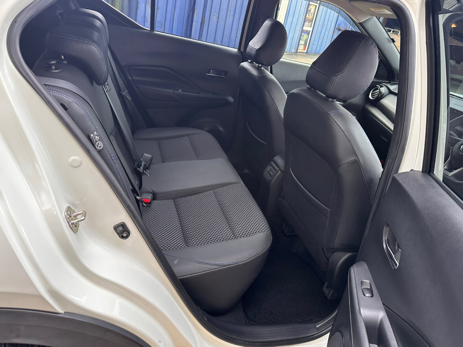 2020 Nissan Juke - image 10