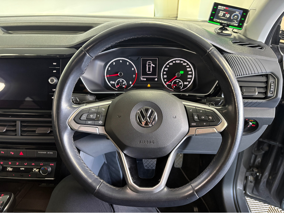 2020 Volkswagen T-Cross - image 7