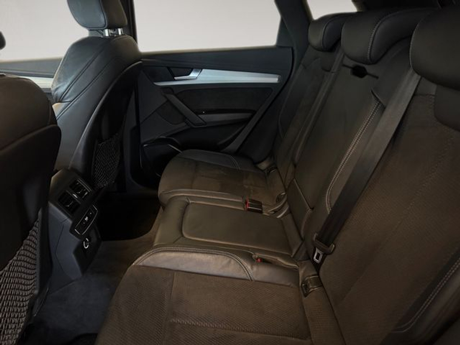 2020 Audi Q5 - image 16