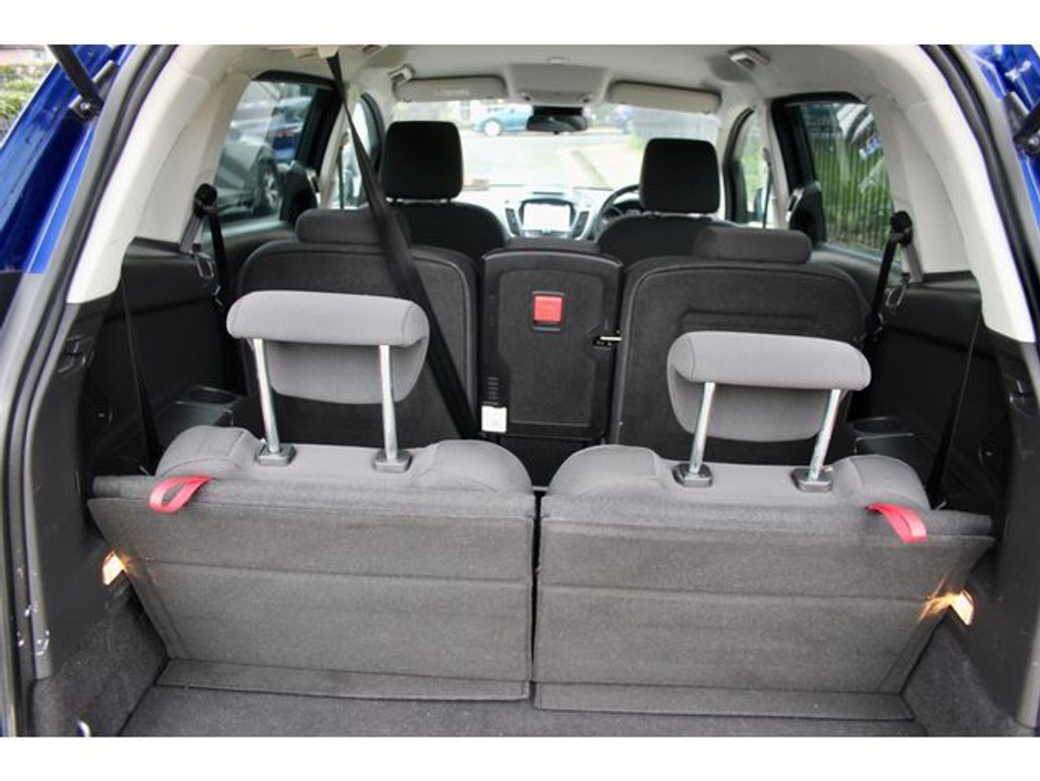 2017 Ford Grand C-Max 1.5 TDCI Zetec 120PS 7 seats , FSH, NCT, 160K KMS €9,950