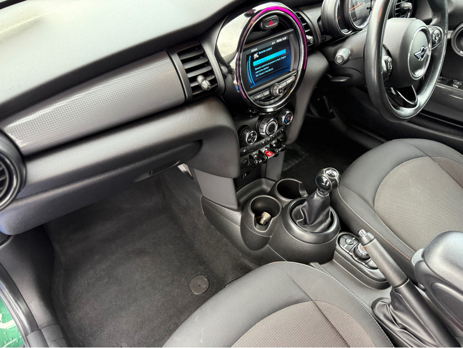 2018 MINI Cooper 1.5 PETROL - MANUAL - 12M WARRANTY - CAR:  1668 €12,950