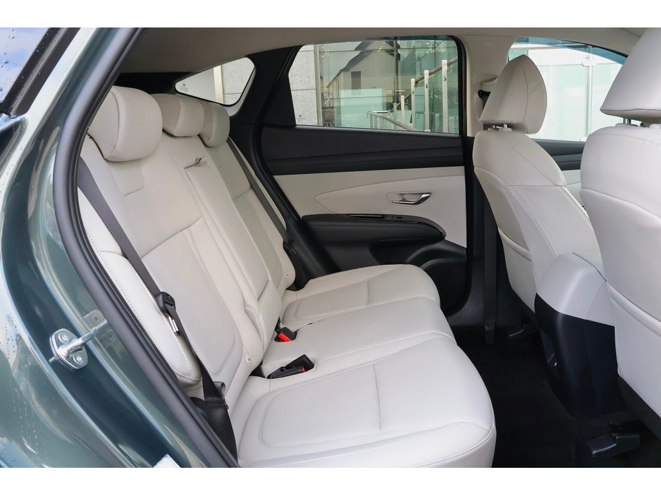 2025 Hyundai Tucson - image 17