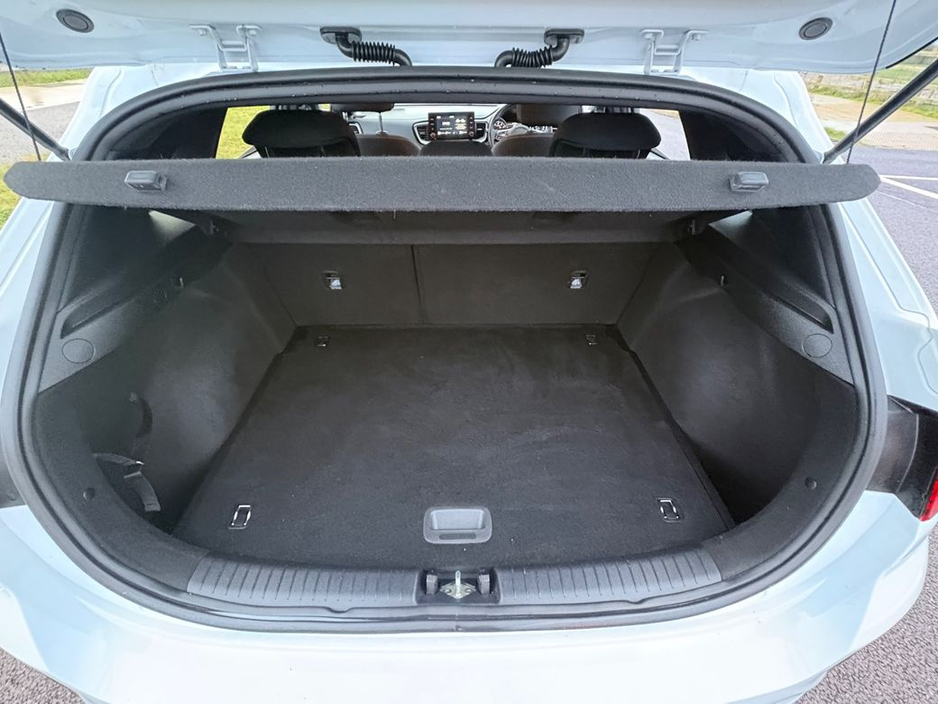 2021 Kia Ceed 1.0 GT Line MY20 5DR, *WARRANTY TILL 2028* Heated Steering Wheel, Touch Screen Infotainment System, Lane Departure Warning, €21,900