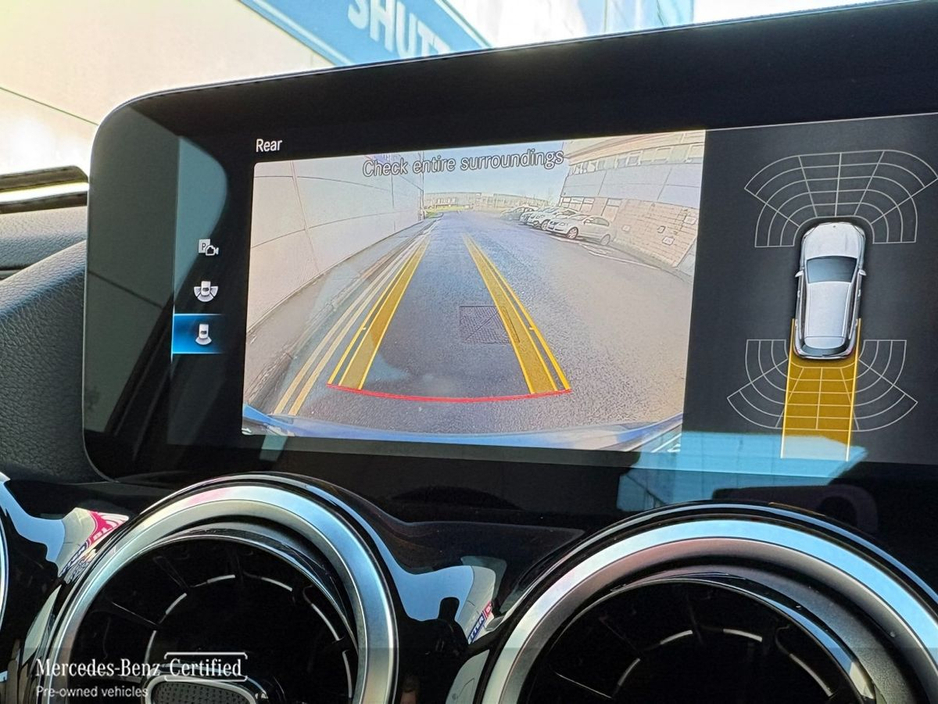 2022 Mercedes-Benz GLA Class GLA 180d Progressive Line €332pm €38,900