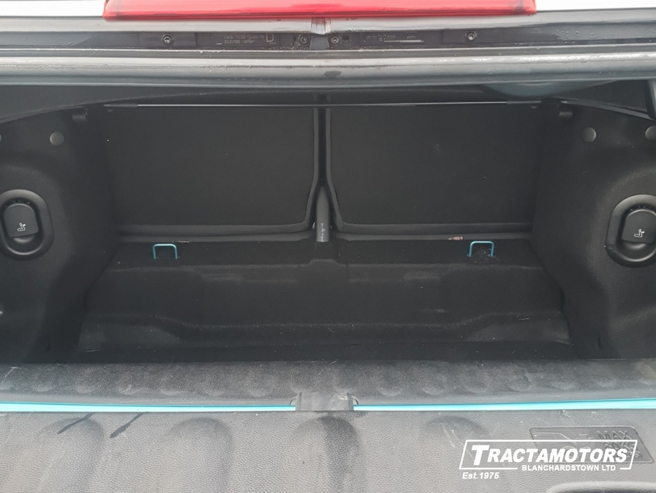 2016 MINI Convertible COOPER €15,999