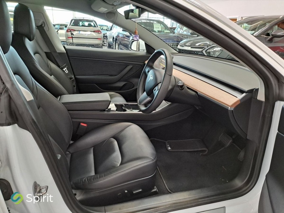 2021 Tesla Model 3 - image 21