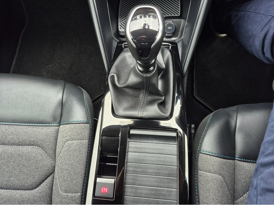 2021 Citroen C4 - image 14