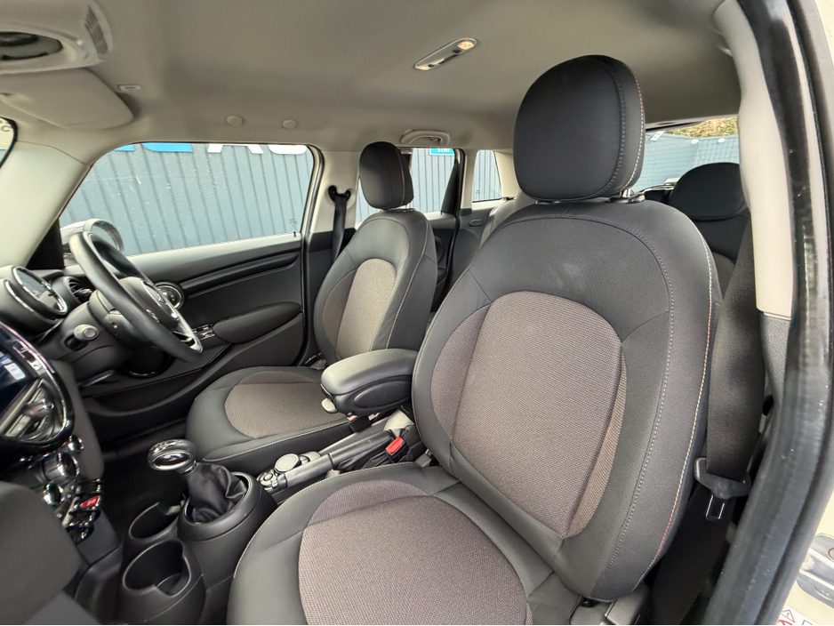 2019 MINI Cooper - image 44