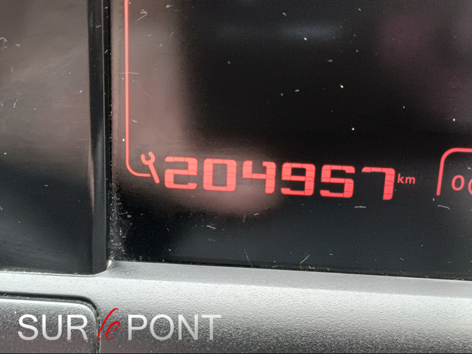 2016 Citroen C4 BLUEHDI 100 FEEL 4DR €6,950