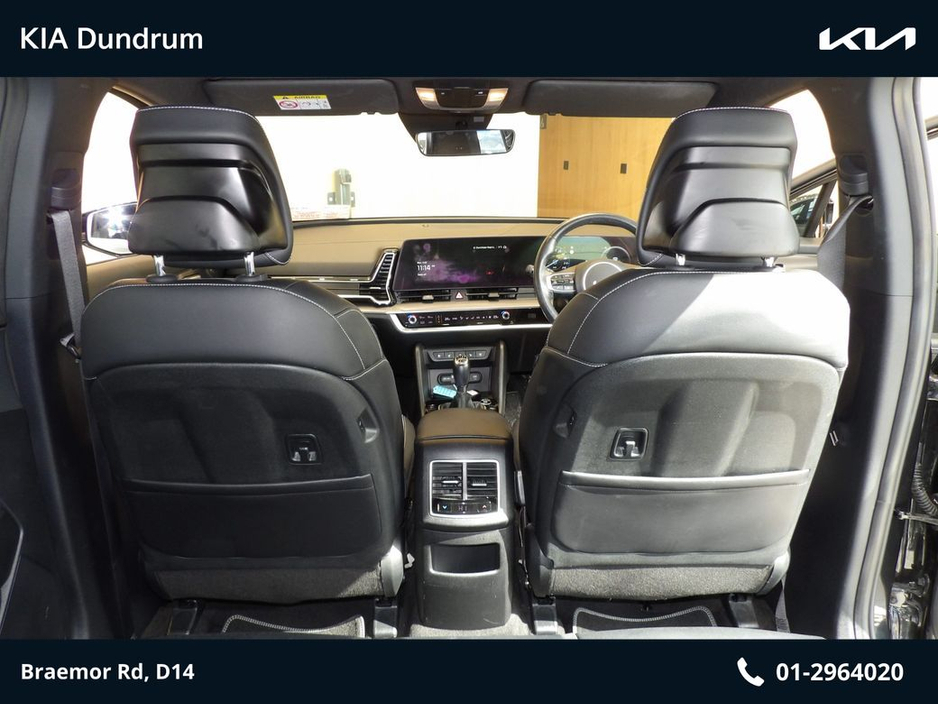 2022 Kia Sportage - image 10