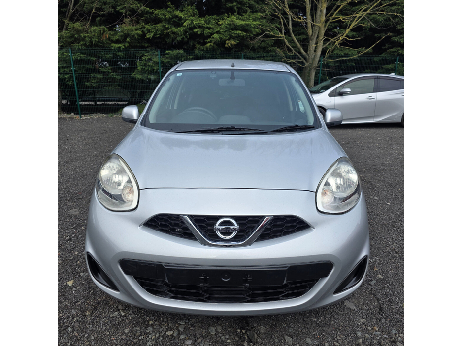 2015 Nissan March - image 3