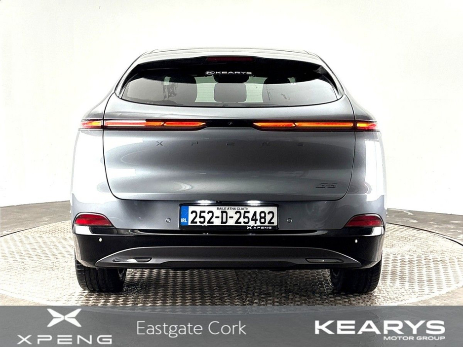 2025 Xpeng G6 - image 6