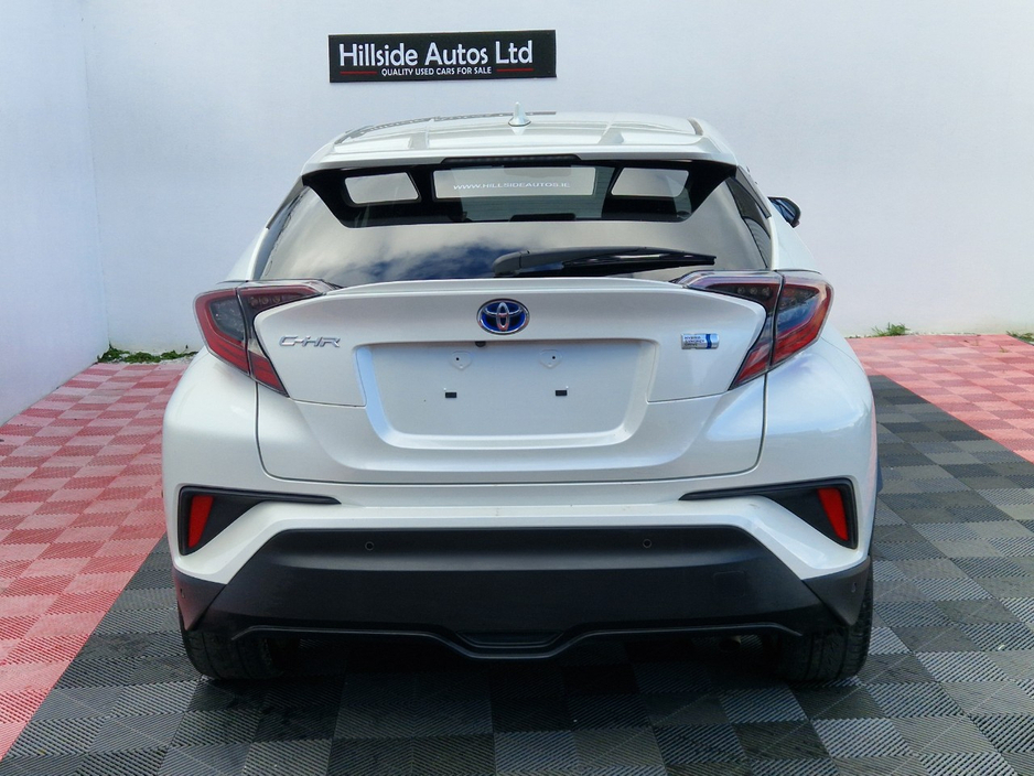 2018 Toyota C-HR - image 8