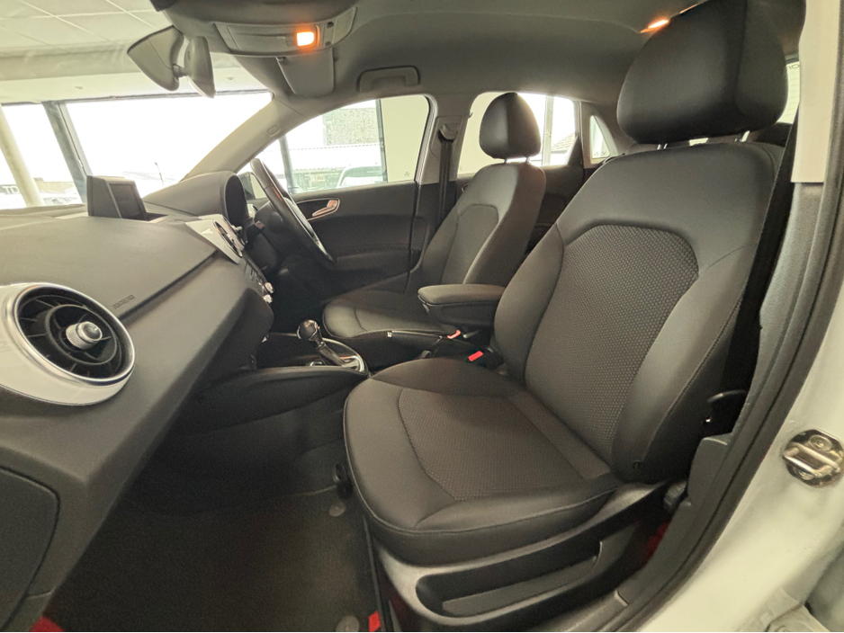 2014 Audi A1 - image 11