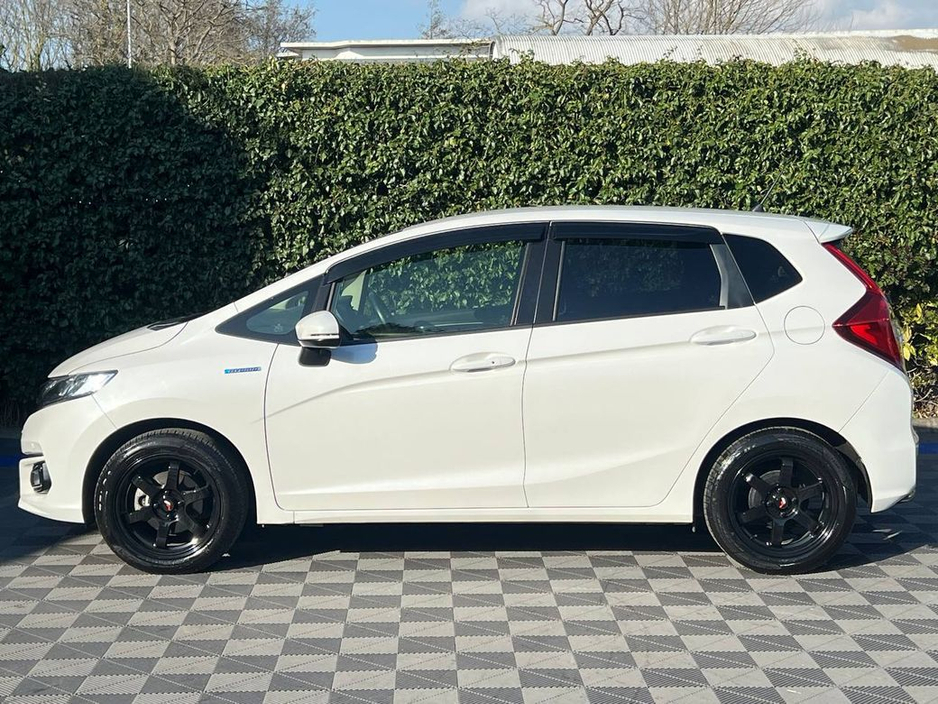 2018 Honda Fit - image 3