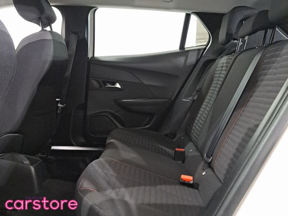 2020 Peugeot 2008 1.2 Puretech 100bhp Active €18,880