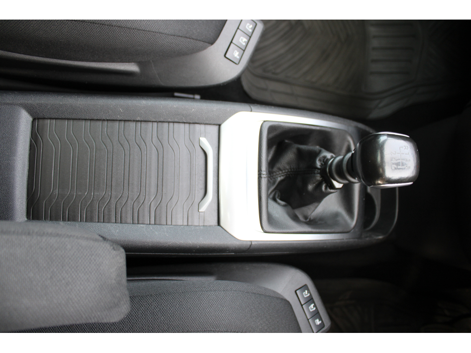 2020 Citroen Grand C4 SpaceTourer - image 14