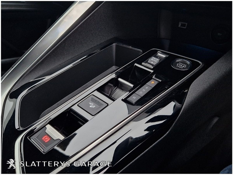 2024 Peugeot 3008 1.5 BlueHDi 130bhp Auto 6.4 GT €34,995