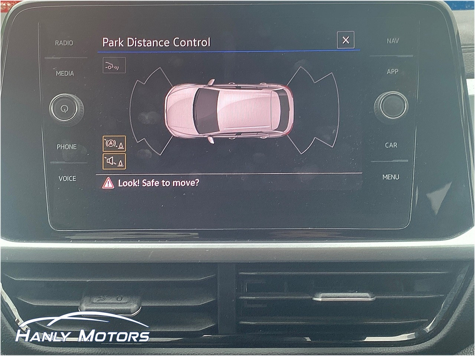 2023 Volkswagen T-Roc LIFE 2.0 TDI MANUAL 6SPEED FWD 116HP 5 €30,950