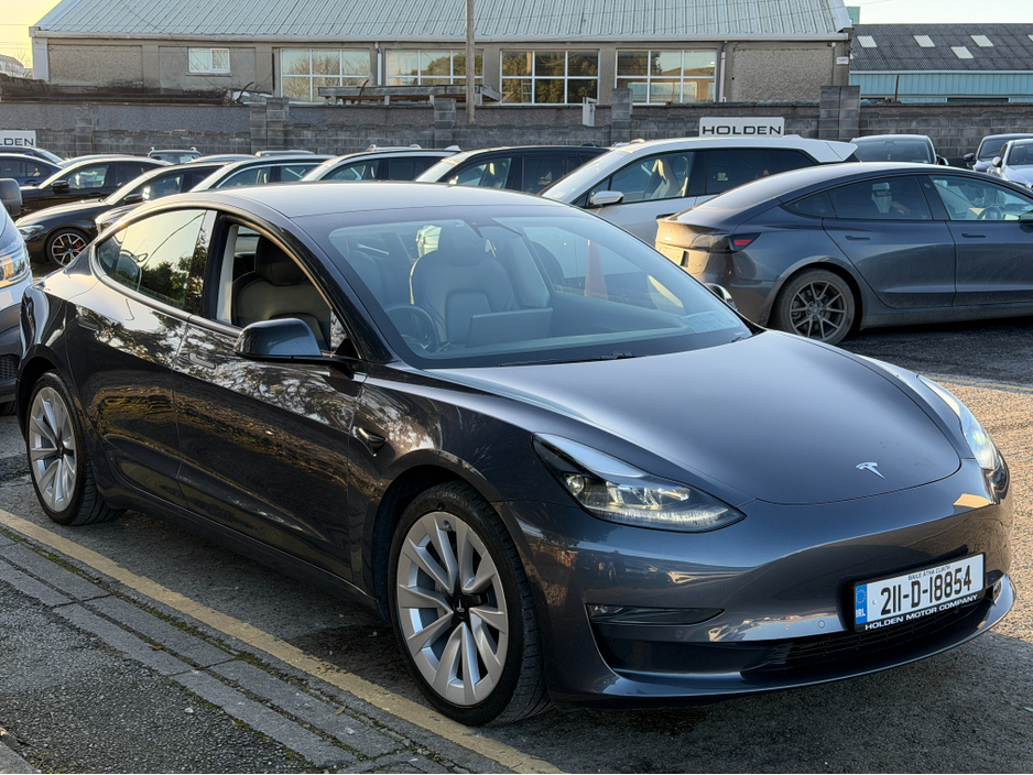 2021 Tesla Model 3 LONG RANGE..AWD..DUAL MOTOR