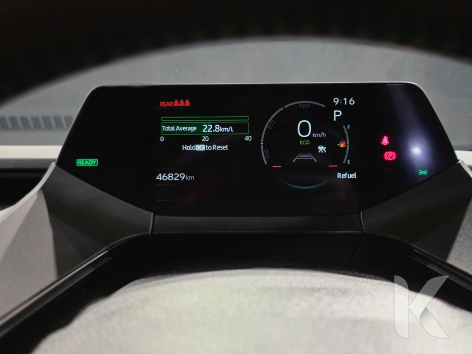 2023 Toyota Prius - image 21