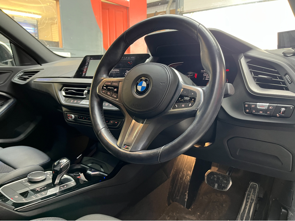 2021 BMW 2 Series - image 9
