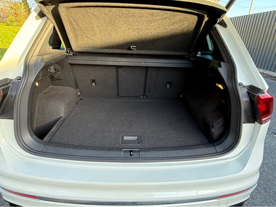 2018 Volkswagen Tiguan - image 13