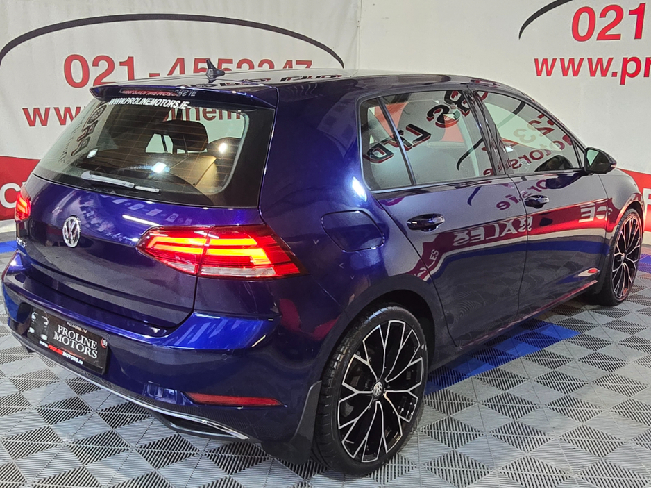 2018 Volkswagen Golf - image 10