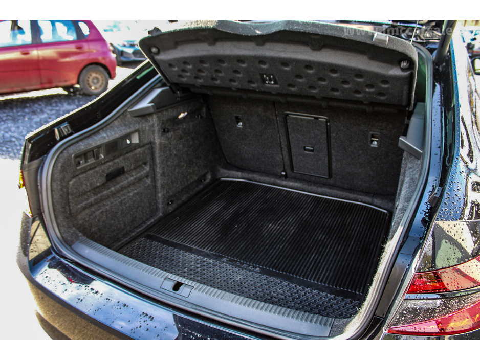 2021 Skoda Superb SUPERB SPT 2.0TDI 150HP €28,995