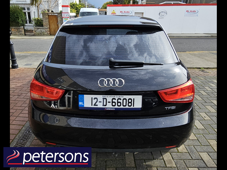 2012 Audi A1 - image 7