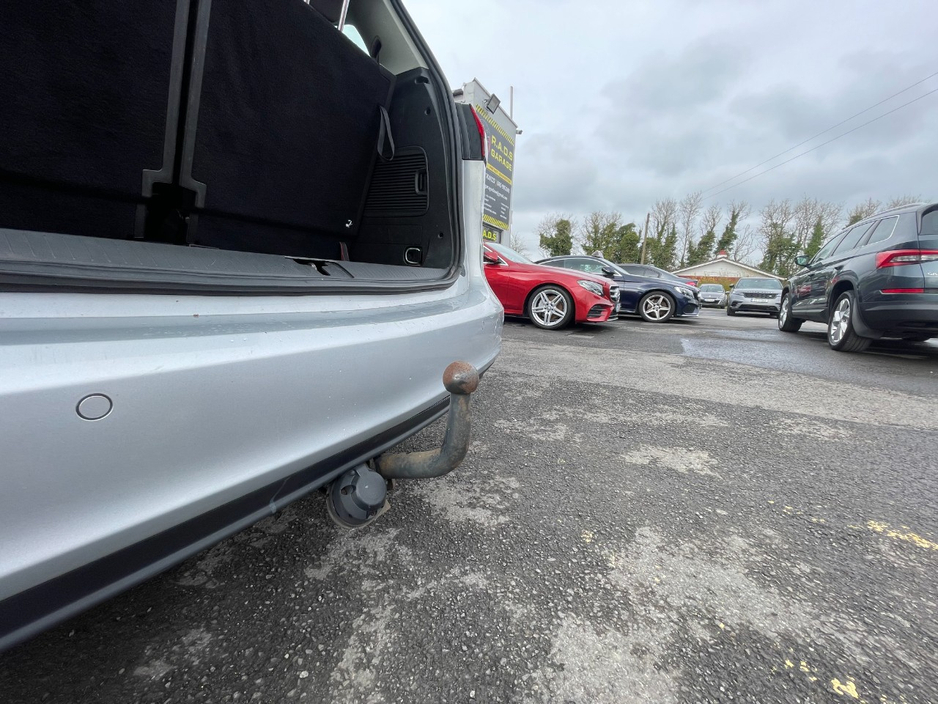 2016 Opel Zafira - image 18