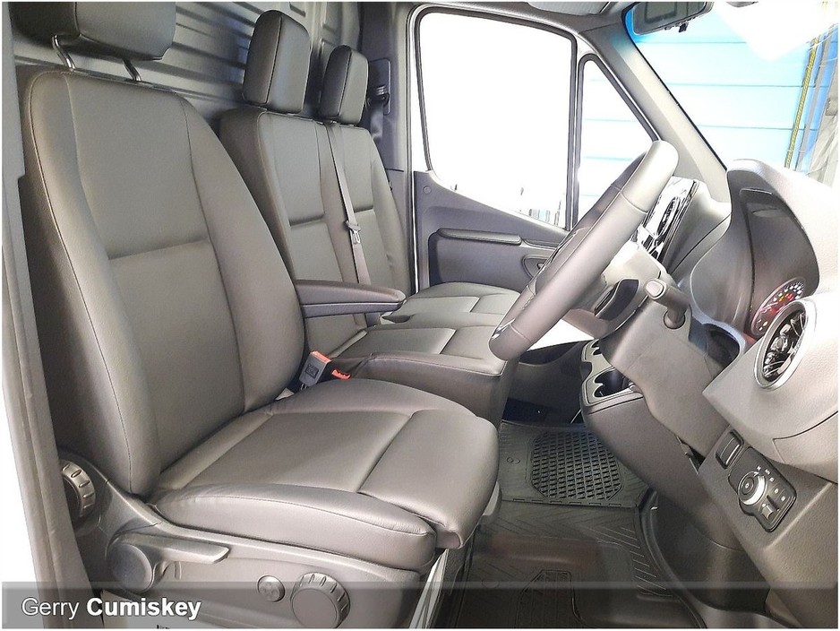 2026 Mercedes-Benz Sprinter - image 8