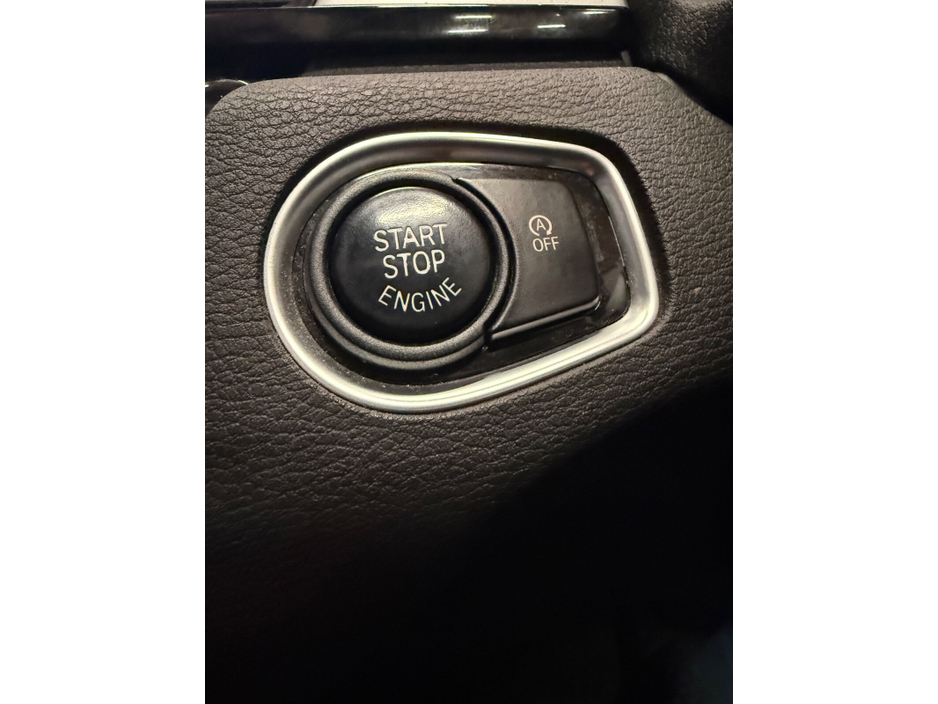 2020 BMW X1 - image 19