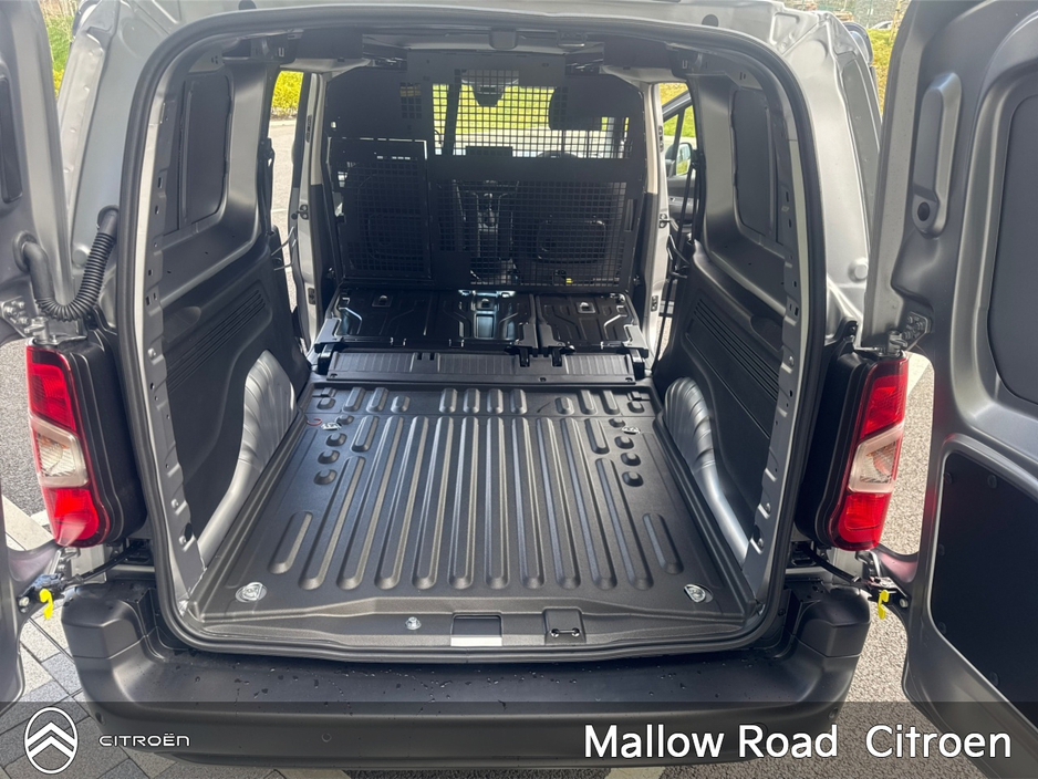 2026 Citroen Berlingo - image 12