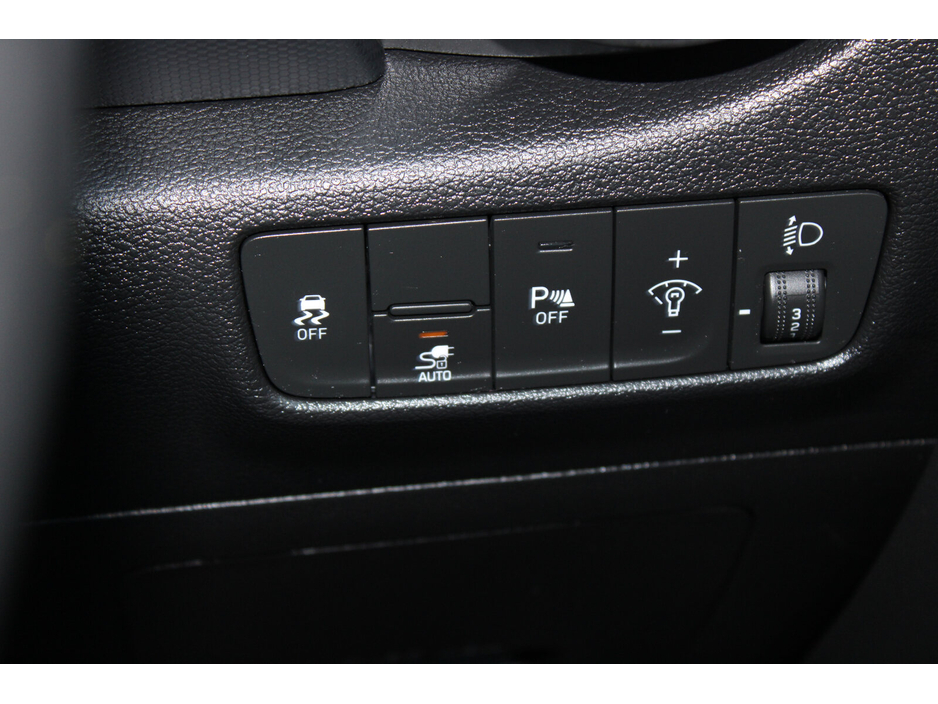 2023 Hyundai Kona Kona EV Executive 39 kWh €20,950