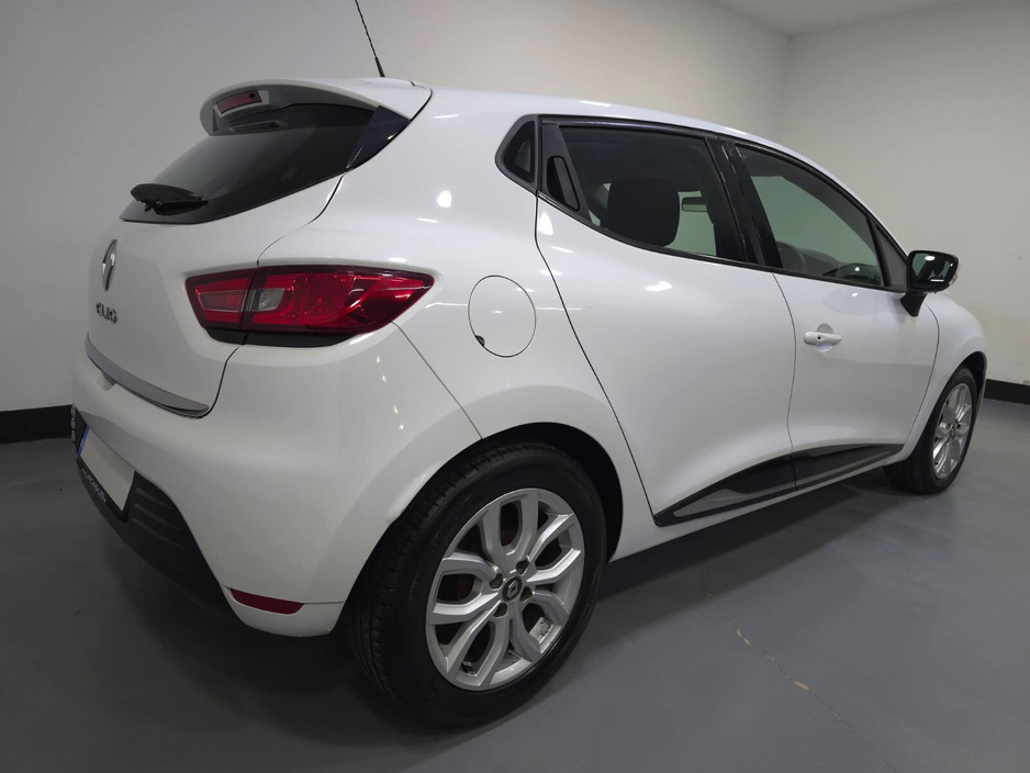 2017 Renault Clio  €10,950