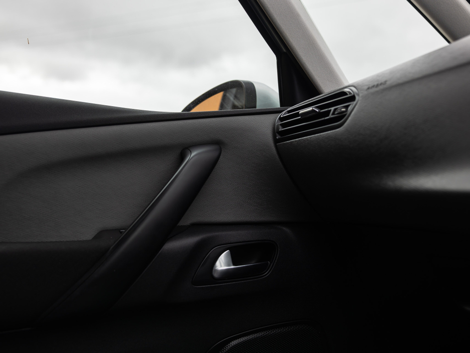 2016 Citroen Grand C4 Picasso - image 16