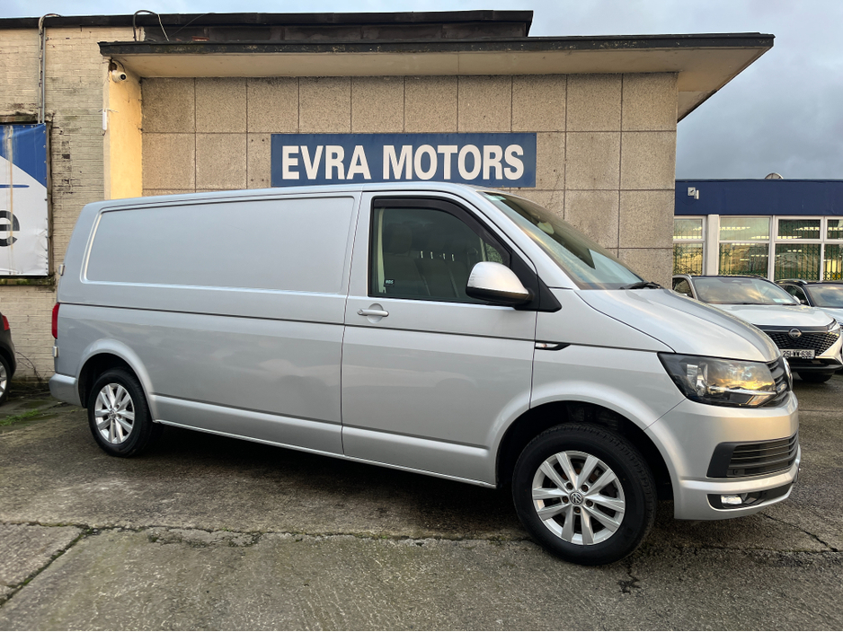 2017 Volkswagen Transporter T6 3000KG TDI 150HP //€16950 INC VAT//AIR CON//PARKING SENSORS// €13,780