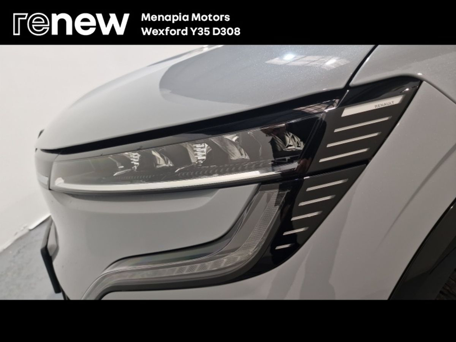 2026 Renault Megane E-Tech - image 14