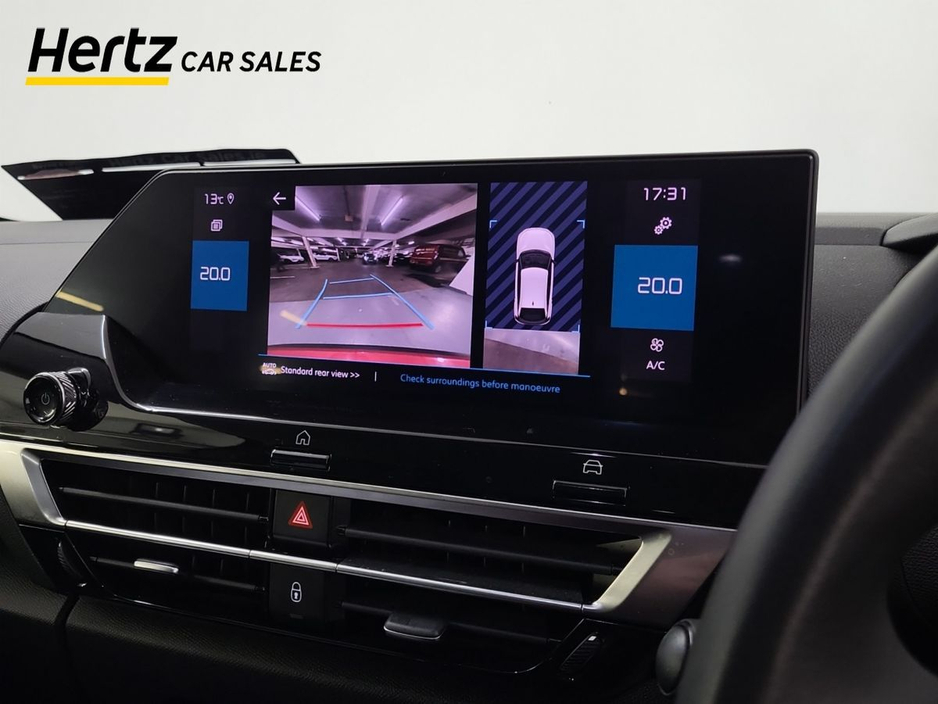 2023 Citroen C4 - image 22