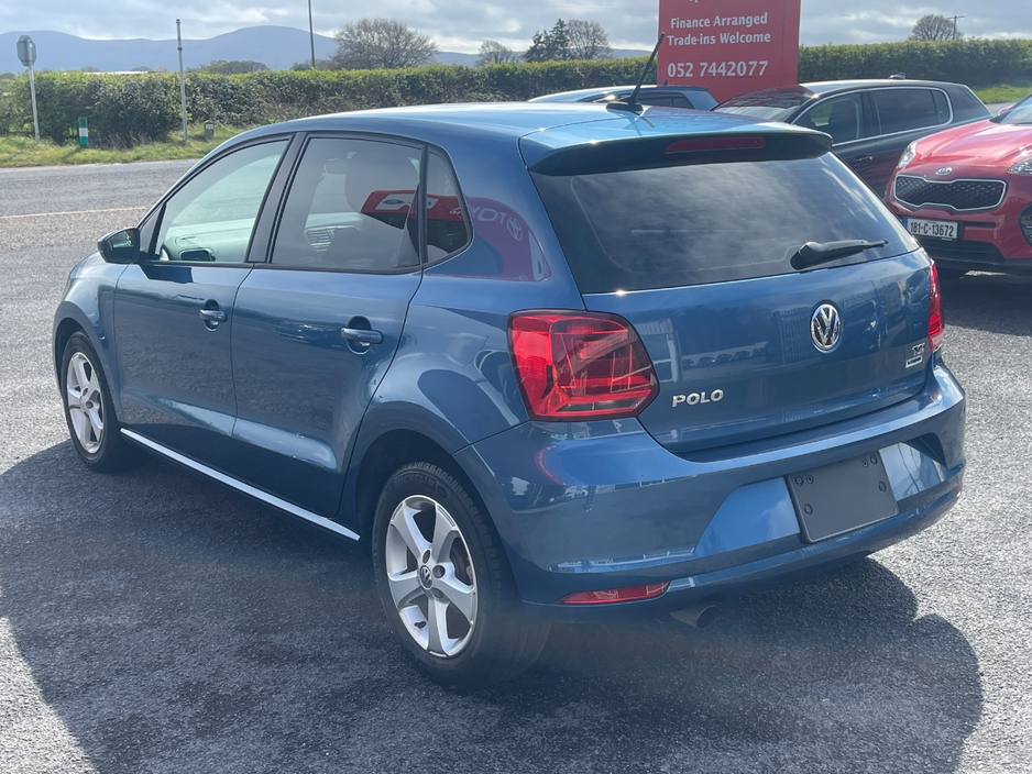 2016 Volkswagen Polo - image 5