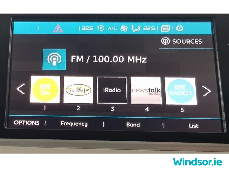 2021 Citroen Grand C4 SpaceTourer - image 20