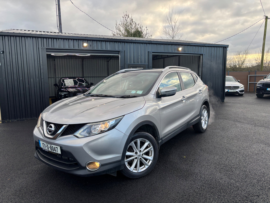 2017 Nissan Qashqai 1.2 PET SV CVT €13,950