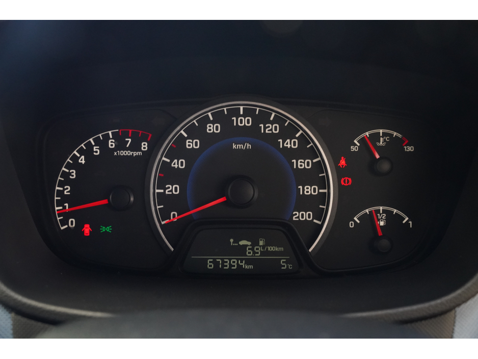 2019 Hyundai i10 - image 12